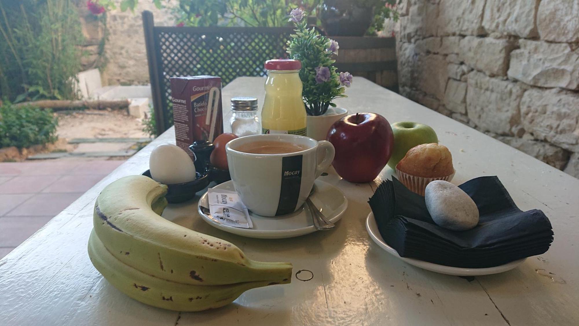 Albergue Sansol - El Oasis Del Camino Frances - Exclusivo Para Peregrinos Eksteriør bilde